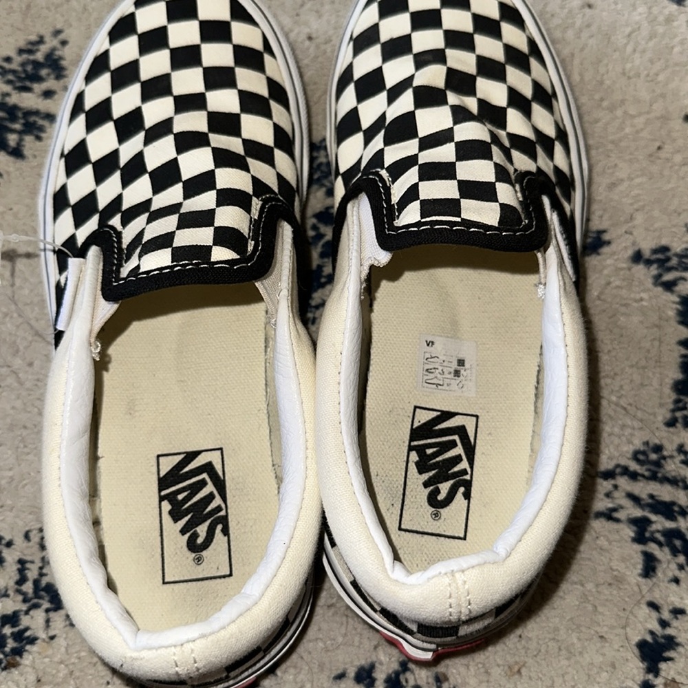 Vans - Picture 5 of 5